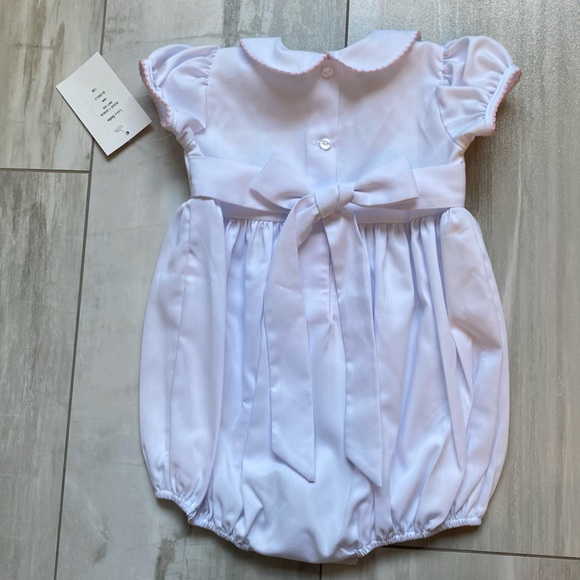 NWT Lulu Bebe White Embroidered Smocked Bunny Bubble Romper with Sash, size 12M - Picture 12 of 15